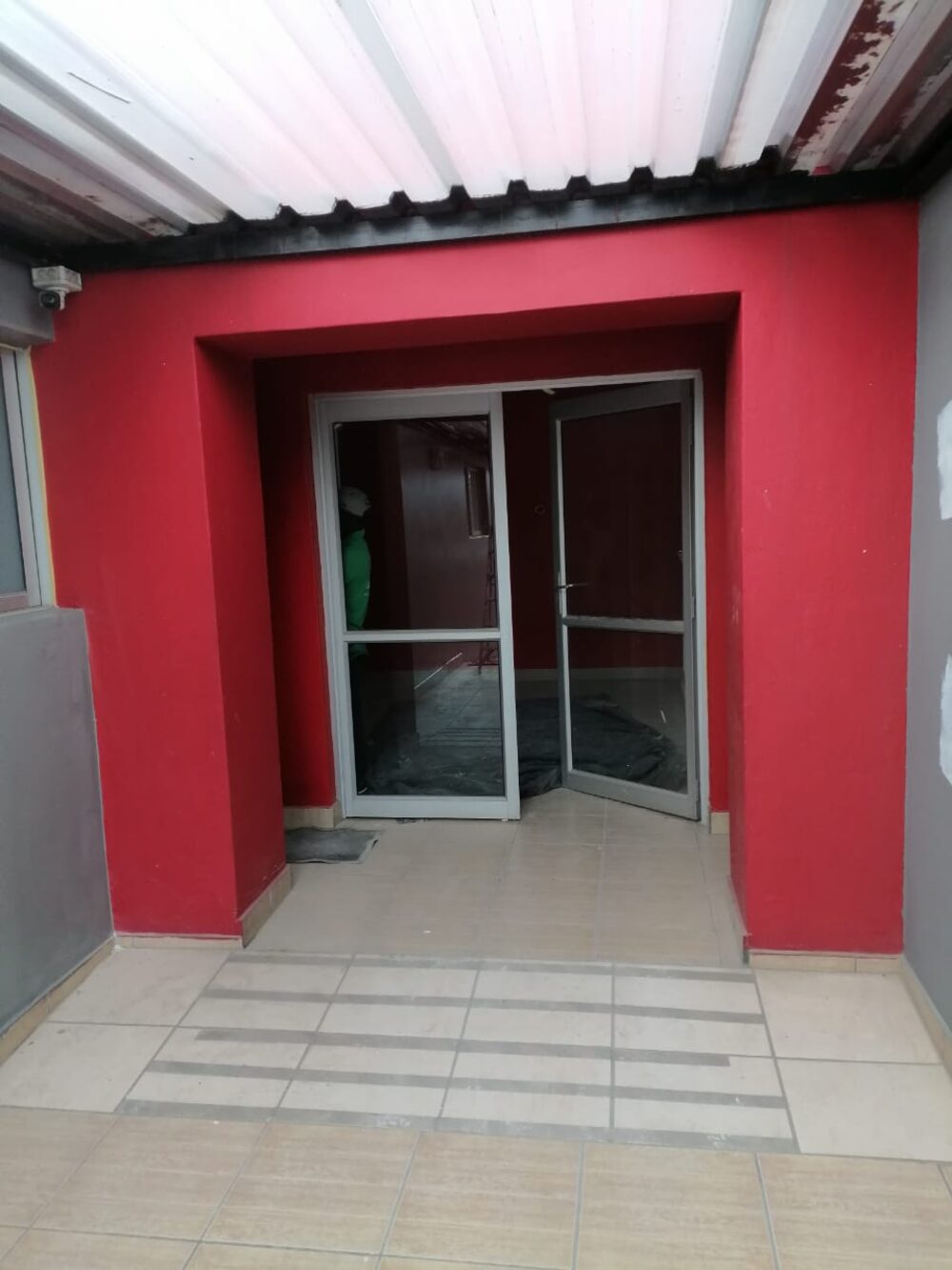 Glass door installation project